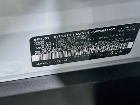 Used 2024 Mitsubishi Outlander SEL image 31