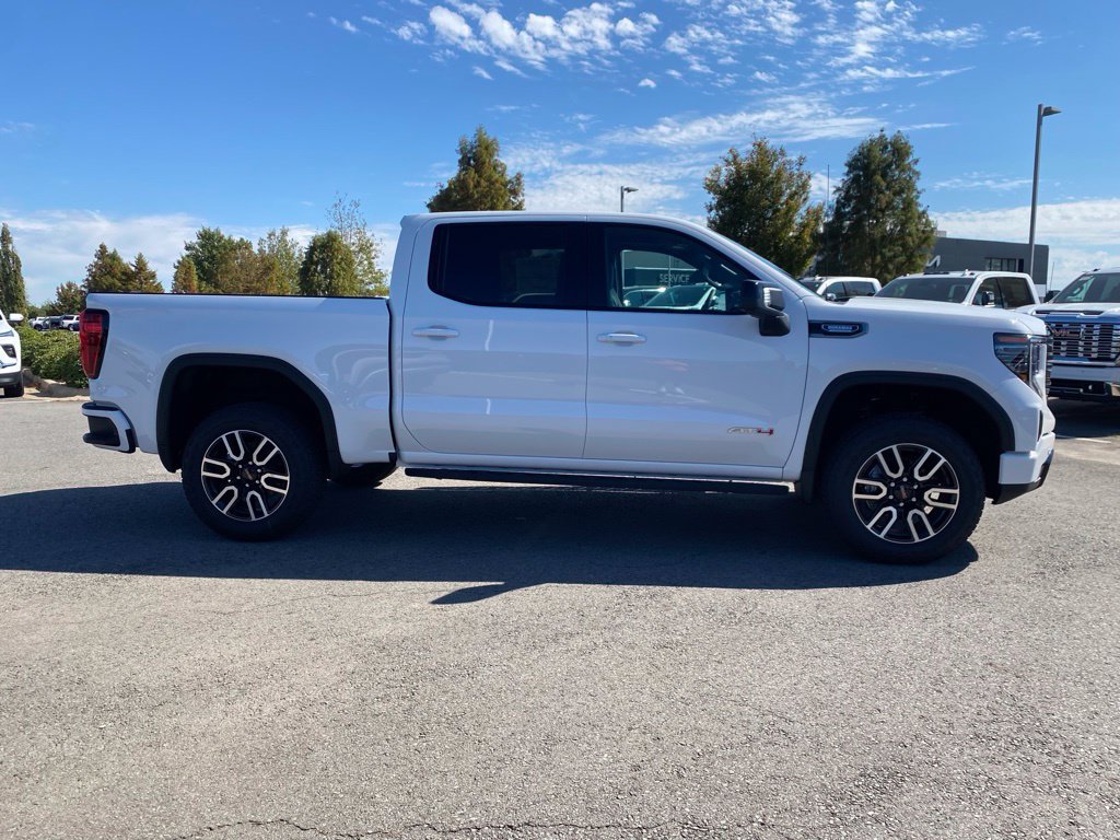 New 2026 GMC Sierra 1500 AT4 w/ AT4 Premium Package AWD/4WD image 5