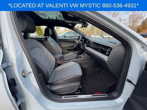 Certified 2025 Volkswagen Jetta GLI Autobahn w/ GLI Black Package image 21