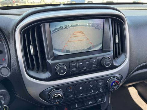 Used 2016 GMC Canyon SLE w/ SLE Convenience Package image 30