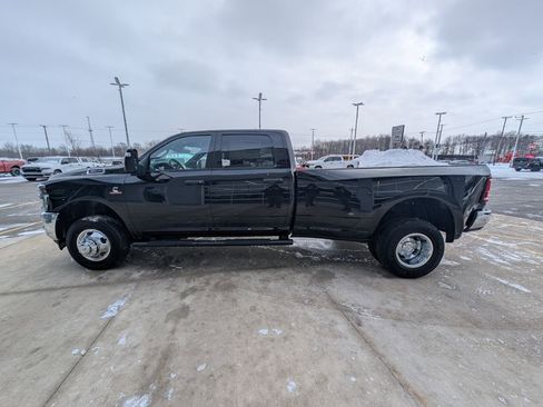 New 2026 RAM 3500 Tradesman image 8