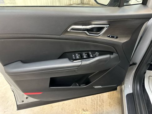 Used 2024 Kia Sportage X-Pro image 27