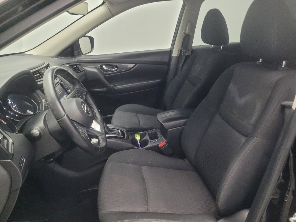 Used 2019 Nissan Rogue SV FWD image 17