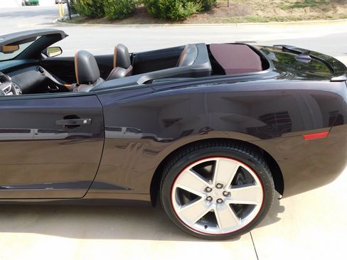 Used 2011 Chevrolet Camaro SS w/ RS Package RWD image 16