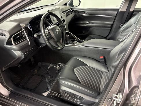 Used 2024 Toyota Camry SE FWD image 24