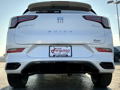 Used 2024 Buick Encore GX Avenir image 23