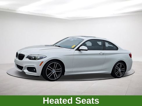 Used 2021 BMW 230i Coupe w/ M Sport Package RWD image 3