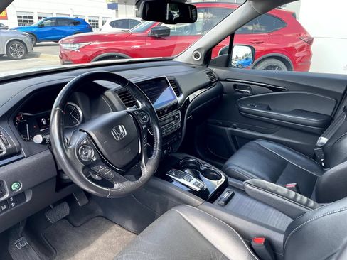 Used 2017 Honda Pilot Elite image 14