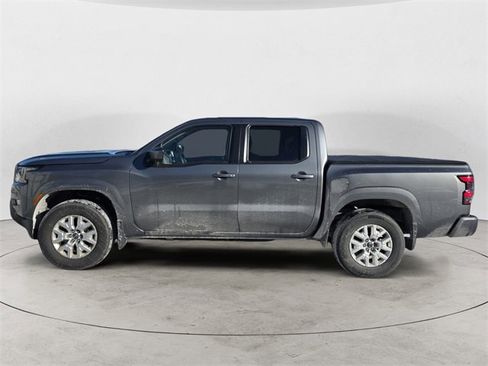 Used 2023 Nissan Frontier SV w/ SV Convenience Package image 2