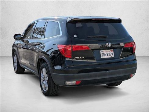 Used 2016 Honda Pilot LX image 7