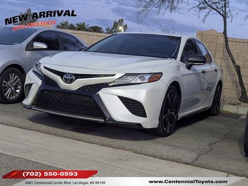 Used 2018 Toyota Camry XSE w/ Audio Package FWD image 1