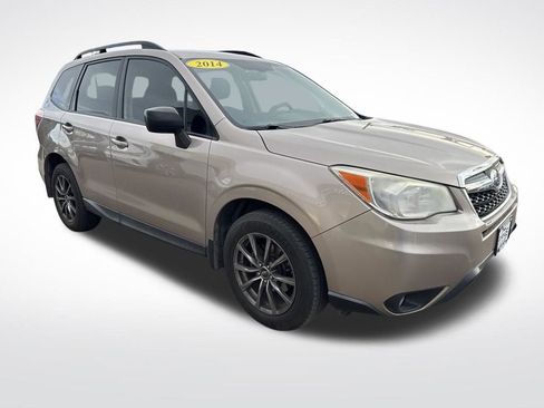 Used 2014 Subaru Forester 2.5i image 7