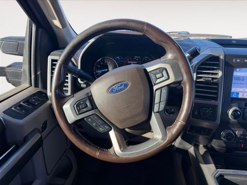 Used 2019 Ford F350 Limited image 11
