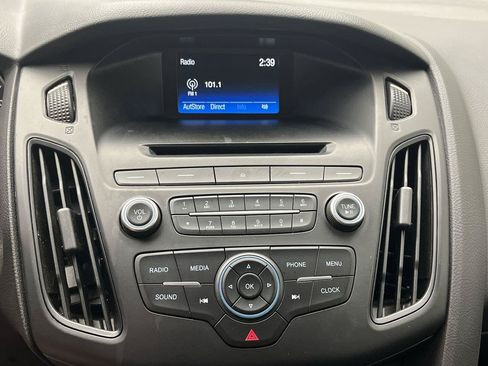 Used 2016 Ford Focus S FWD image 15