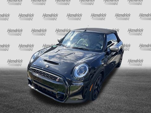 Used 2023 MINI Cooper S image 11