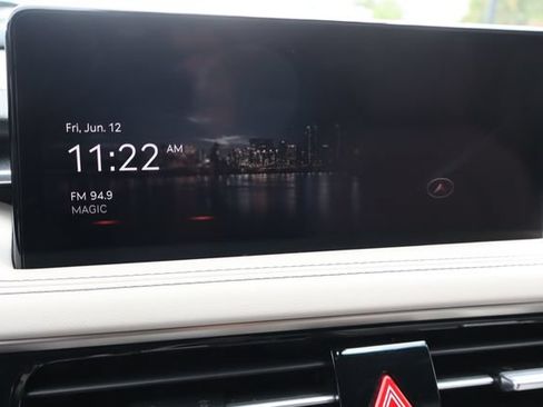 Used 2025 Genesis G70 2.5T RWD image 37