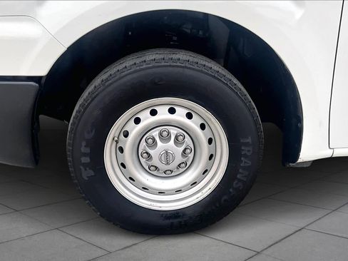 Used 2020 Nissan NV 3500 S image 11