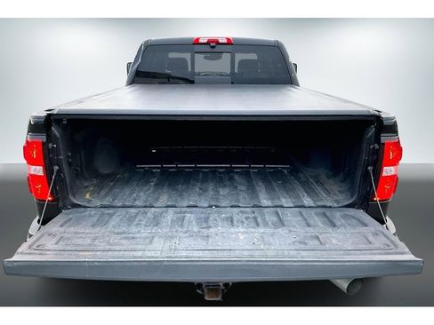 Used 2017 GMC Sierra 3500 Denali w/ Duramax Plus Package image 7