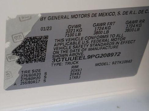 Used 2023 GMC Sierra 1500 AT4 w/ Technology Package AWD/4WD image 63