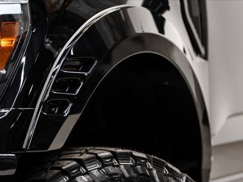 Used 2025 Ford F150 Lariat image 22