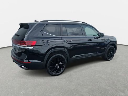 New 2026 Volkswagen Atlas SE FWD image 5