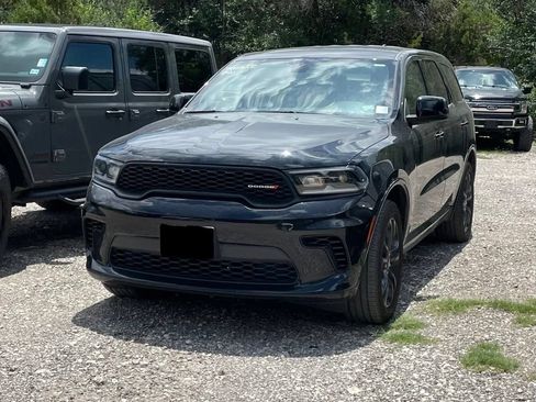 Used 2025 Dodge Durango GT AWD/4WD image 1