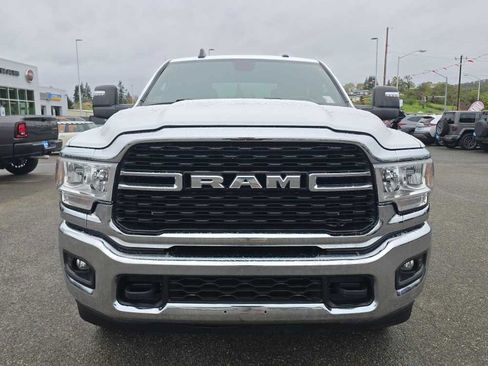 Used 2024 RAM 3500 Big Horn image 8