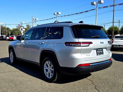 Certified 2023 Jeep Grand Cherokee L Limited image 6