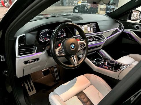 Used 2021 BMW X6 M w/ Competition Package image 17