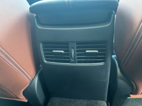 Certified 2025 MAZDA CX-30 Carbon image 32