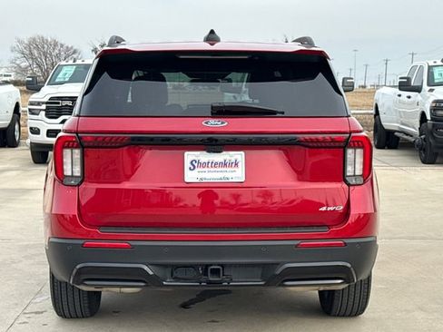 Used 2025 Ford Explorer ST-Line AWD/4WD image 9
