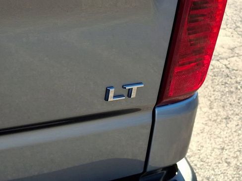 Used 2023 Chevrolet Silverado 1500 LT image 31