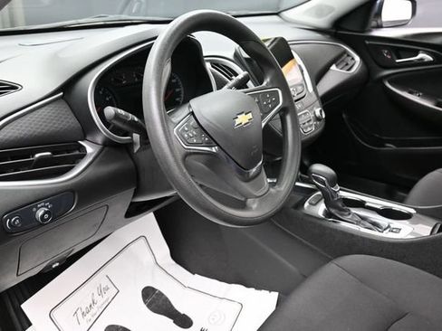 Used 2024 Chevrolet Malibu LT FWD image 14