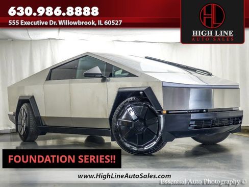 Used 2024 Tesla Cybertruck AWD Crew Cab image 1