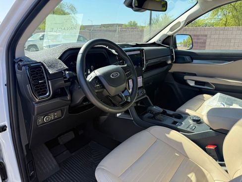 Used 2024 Ford Ranger Lariat w/ FX4 Off-Road Package AWD/4WD image 15