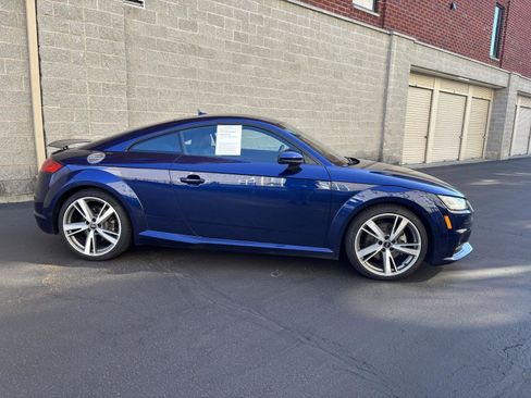 Used 2022 Audi TT 2.0T w/ 19" Wheel Package image 2