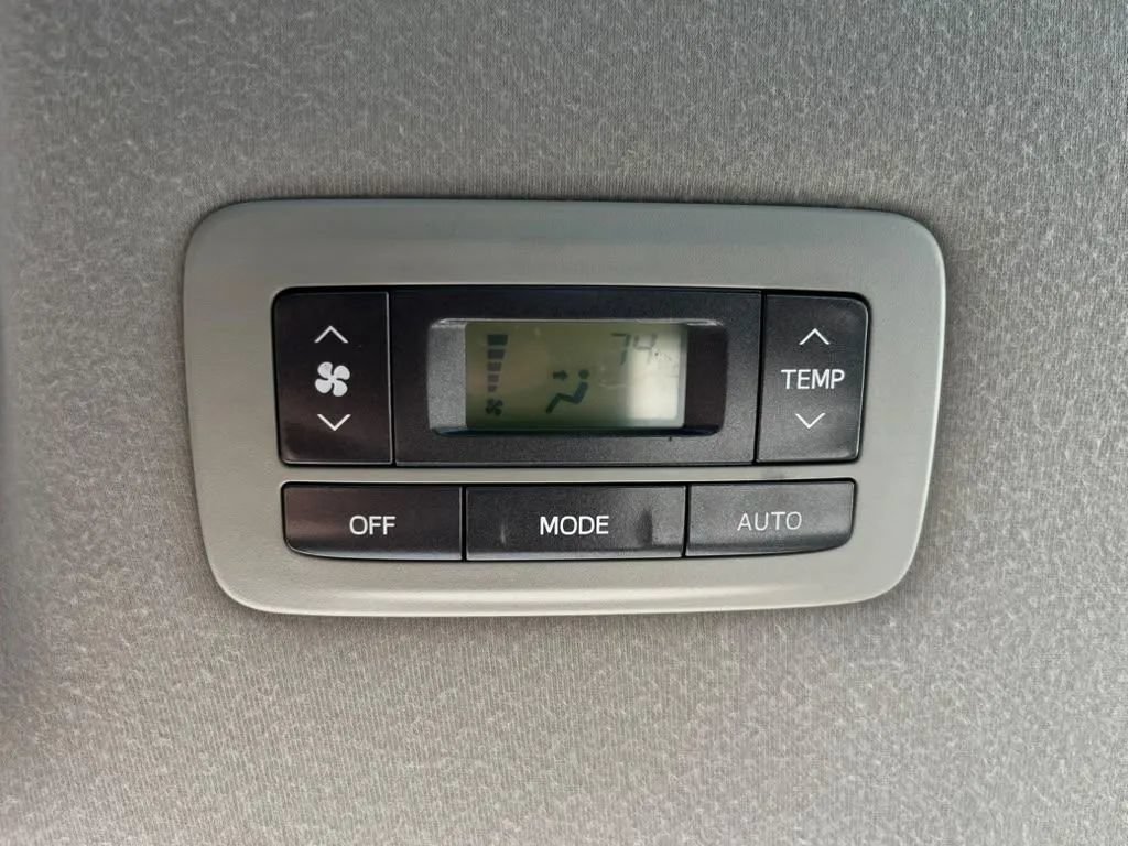 Used 2011 Toyota Sienna XLE w/ XLE Navigation Pkg FWD image 47
