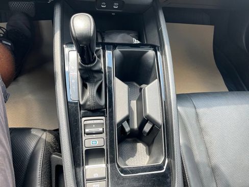 Used 2023 Honda Accord EX-L image 18