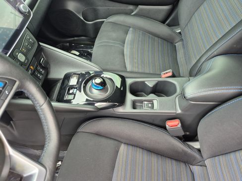 Used 2023 Nissan Leaf SV Plus FWD image 22