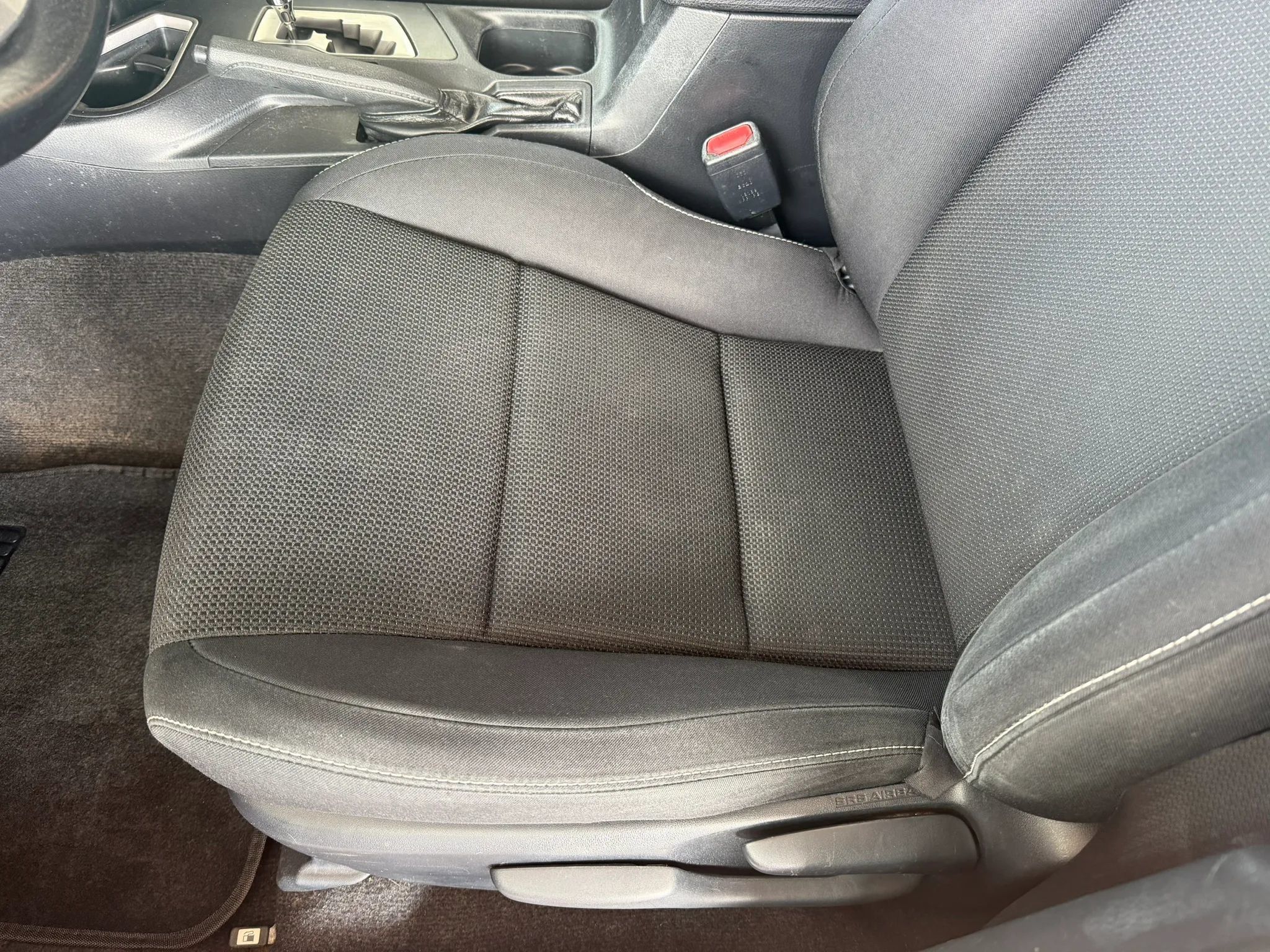 Used 2016 Toyota RAV4 XLE w/ Convenience Package AWD/4WD image 9