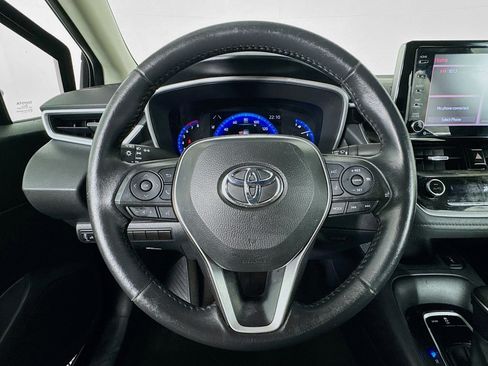 Used 2022 Toyota Corolla XLE image 11