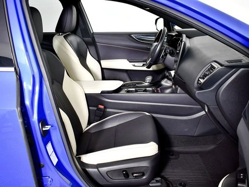 Used 2022 Lexus NX 350h AWD image 40