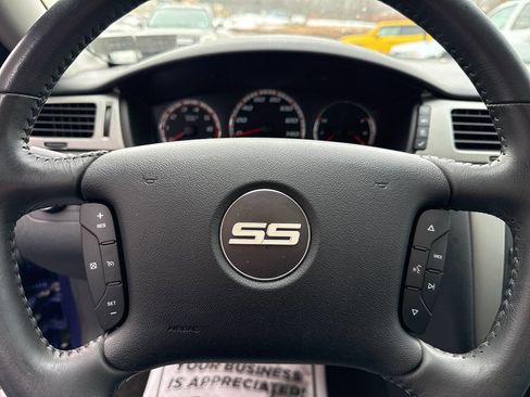Used 2006 Chevrolet Impala SS w/ Convenience Package image 25