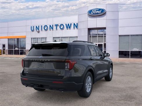 New 2026 Ford Explorer Active AWD/4WD image 8