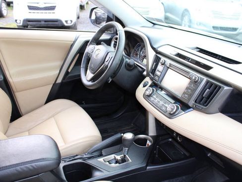 Used 2013 Toyota RAV4 Limited AWD/4WD image 12