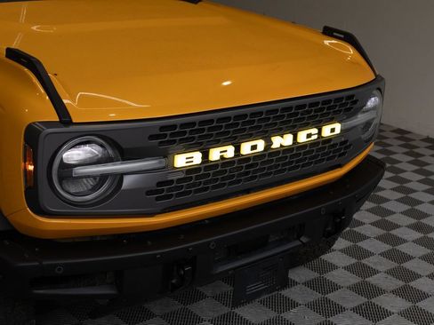 Used 2021 Ford Bronco Badlands AWD/4WD image 7