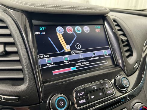 Used 2017 Chevrolet Impala Premier w/ Enhanced Convenience Package image 14