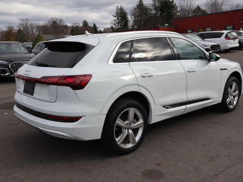 Used 2019 Audi e-tron Premium Plus w/ Cold Weather Package image 5
