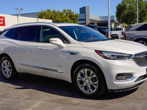 Used 2020 Buick Enclave Avenir w/ Avenir Technology Package image 8