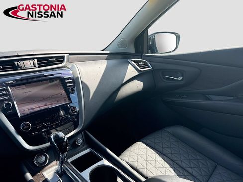 Used 2024 Nissan Murano Platinum w/ Cargo Package AWD/4WD image 32